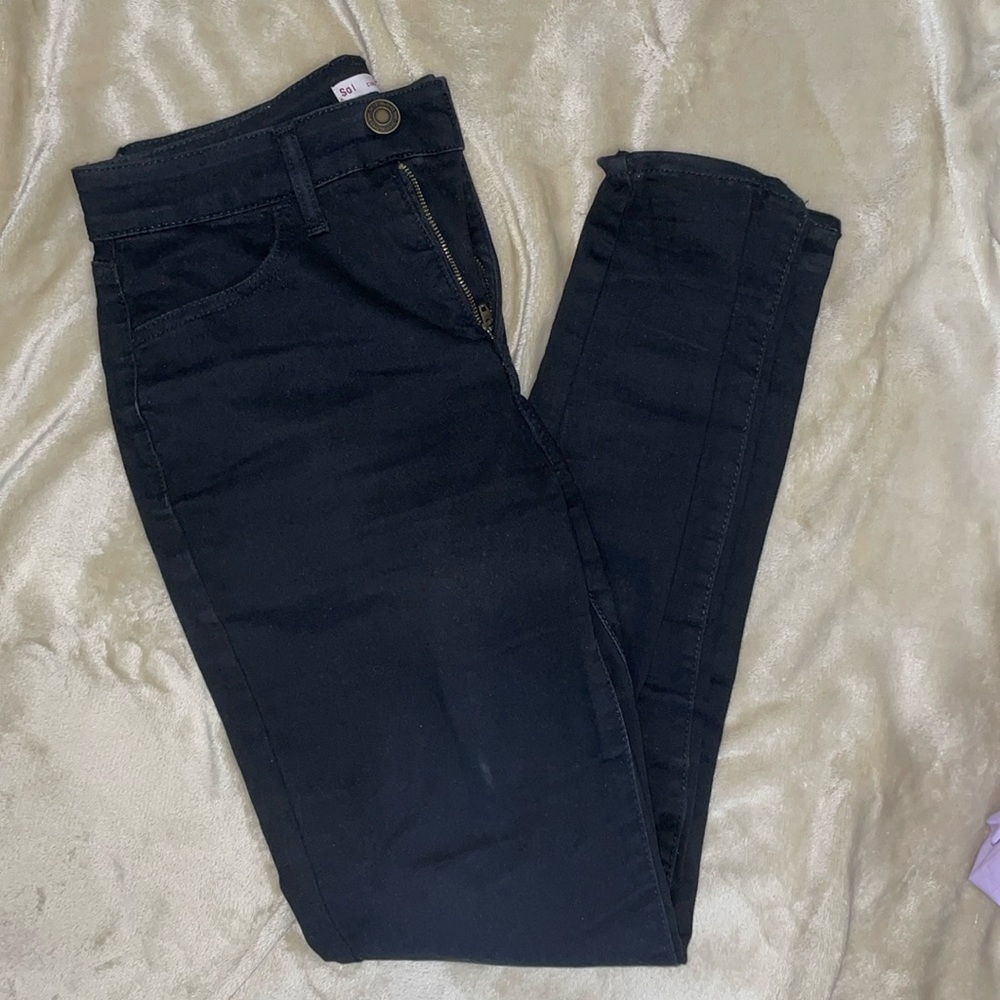 Black Skinny Jeans Sol Size 28W